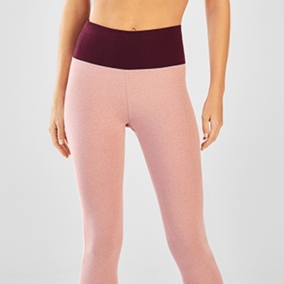 LIKE NEW On-The-Go PowerHold® High-Waisted Statement HeatherKnit Crop Capri | Ro - Picture 1 of 6